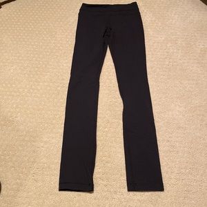 Lululemon Skinny Groove Pant (Fleece Lined)